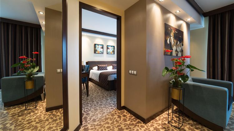 Hotel Pagony Suite