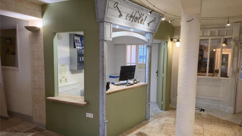<b>Hotel Come Inn Lobby</b>. Images powered by <a href="https://iceportal.shijigroup.com/" title="IcePortal" target="_blank">IcePortal</a>.