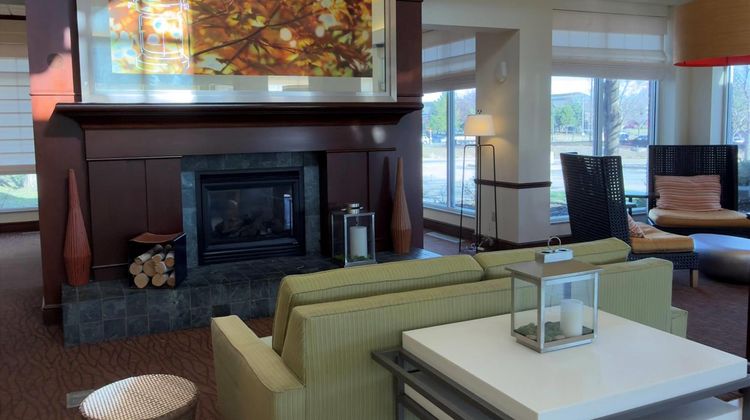 Wingate St Paul Oakdale Woodbury Lobby