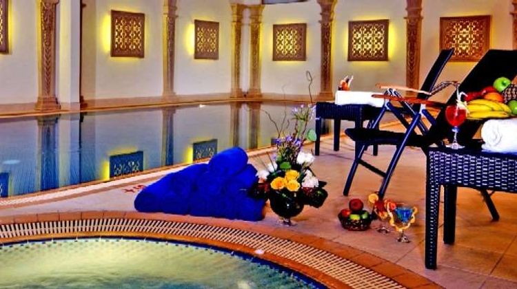 Al Safir Hotel & Tower Pool