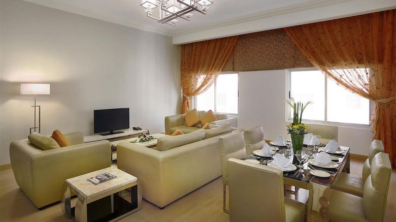<b>Al Safir Hotel & Tower Suite</b>. Images powered by <a href="https://iceportal.shijigroup.com/" title="IcePortal" target="_blank">IcePortal</a>.