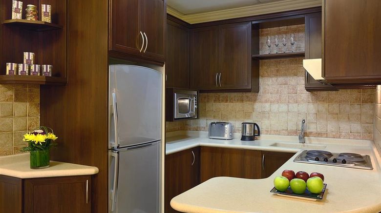 <b>Al Safir Hotel & Tower Suite</b>. Images powered by <a href="https://iceportal.shijigroup.com/" title="IcePortal" target="_blank">IcePortal</a>.