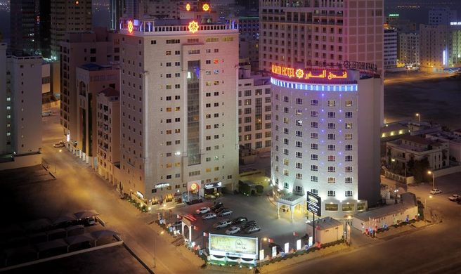 Al Safir Hotel & Tower Exterior