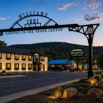 Econo Lodge Inn & Suites, Williams