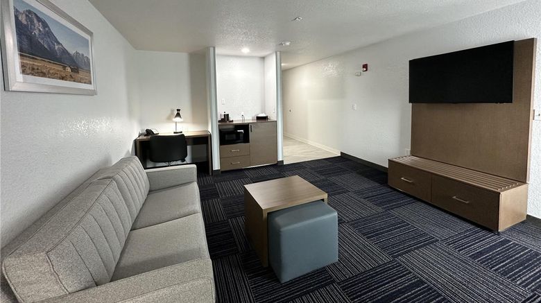 <b>Best Western Cheyenne Suite</b>. Images powered by <a href="https://iceportal.shijigroup.com/" title="IcePortal" target="_blank">IcePortal</a>.