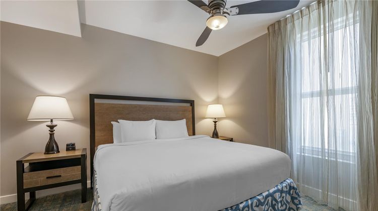 Daytona SeaBreeze Room