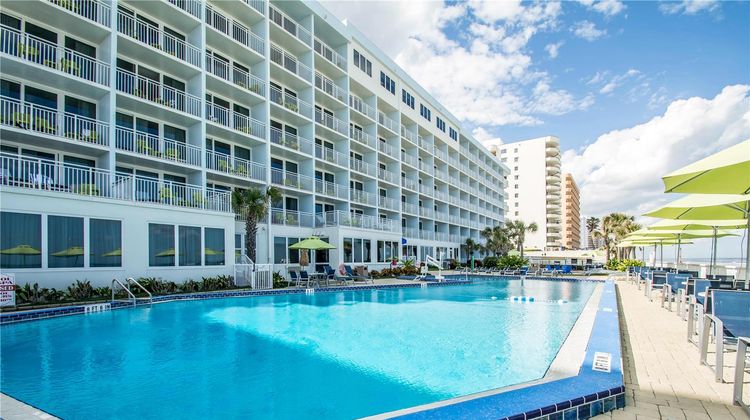 HIlton Vacation Club Daytona SeaBreeze Pool