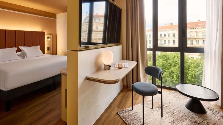 You Hotel De France Valence Room