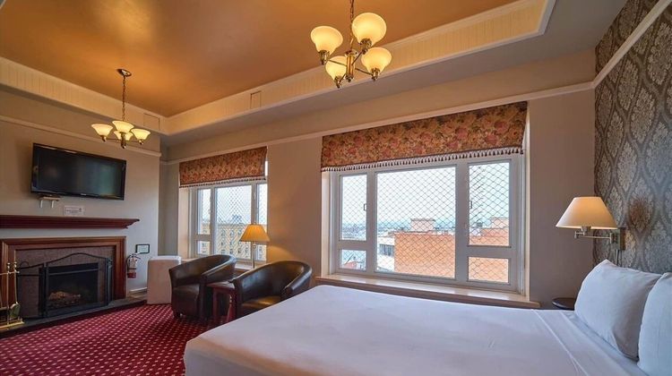 Bedford Regency Hotel Room
