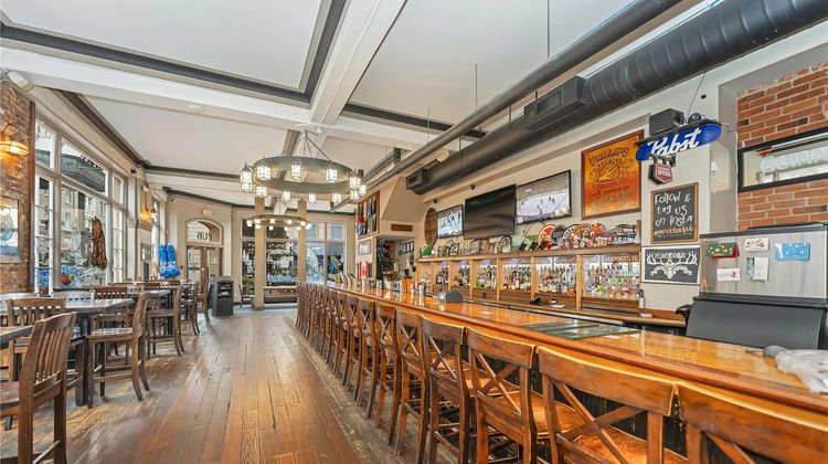 Bedford Regency Hotel Restaurant