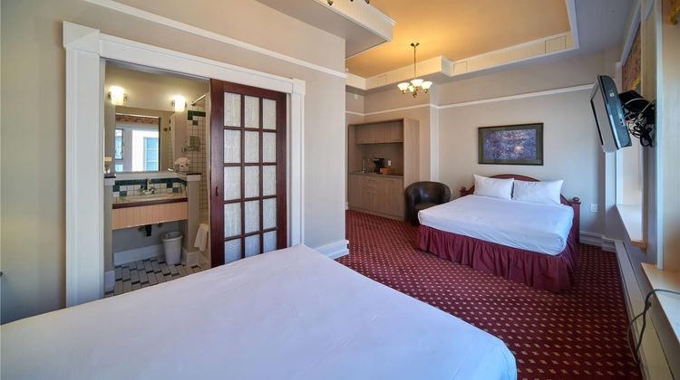 Bedford Regency Hotel Room