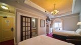 Bedford Regency Hotel Room