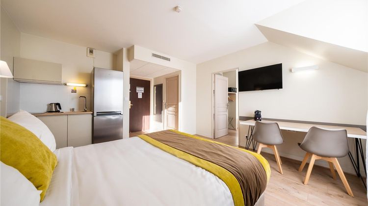 Best Western Hotel du Chateau Maisons Suite