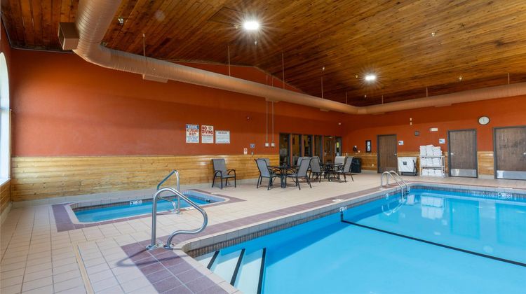 Miles City Hotel and Suites Pool