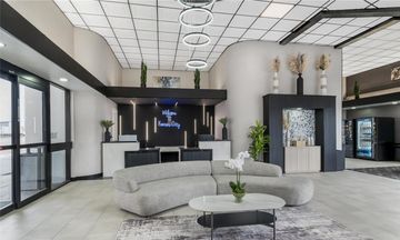Red Lion Inn & Suites Kansas City