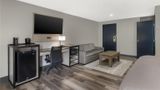 Red Lion Inn & Suites Kansas City Suite