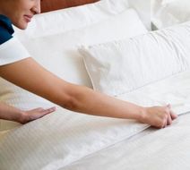 Sonesta Essential HOU Airport Road Room
