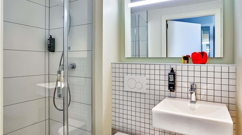 <b>ibis budget Barcelona Center Room</b>. Images powered by <a href="https://iceportal.shijigroup.com/" title="IcePortal" target="_blank">IcePortal</a>.