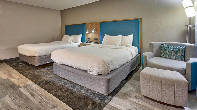 <b>Courtyard by Marriott Hampton Coliseum Room</b>. Images powered by <a href="https://iceportal.shijigroup.com/" title="IcePortal" target="_blank">IcePortal</a>.