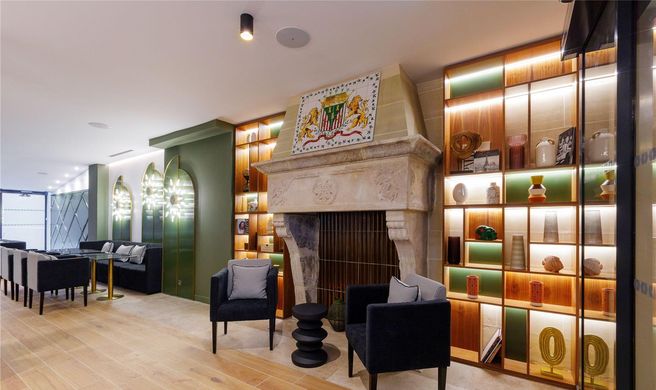 Star Champs Elysees Lobby