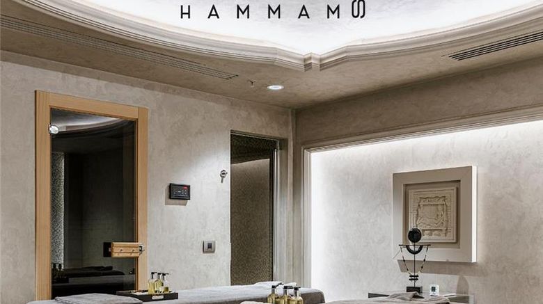 <b>Lazzoni Hotel Spa</b>. Images powered by <a href="https://iceportal.shijigroup.com/" title="IcePortal" target="_blank">IcePortal</a>.
