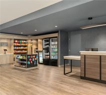 Hyatt Studios Chesapeake Lobby