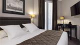 Pavillon Monceau Hotel Room