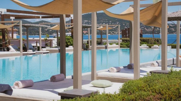 Kube Hotel Golf de St Tropez Pool