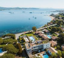 Kube Hotel Golf de St Tropez Exterior