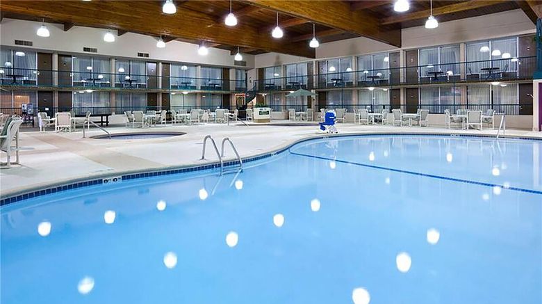 <b>Alexandria Hotel & Conference Center Pool</b>. Images powered by <a href="https://iceportal.shijigroup.com/" title="IcePortal" target="_blank">IcePortal</a>.