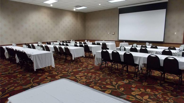 <b>Alexandria Hotel & Conference Center Meeting</b>. Images powered by <a href="https://iceportal.shijigroup.com/" title="IcePortal" target="_blank">IcePortal</a>.