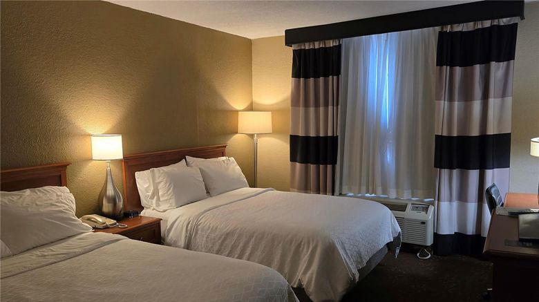 <b>Alexandria Hotel & Conference Center Room</b>. Images powered by <a href="https://iceportal.shijigroup.com/" title="IcePortal" target="_blank">IcePortal</a>.