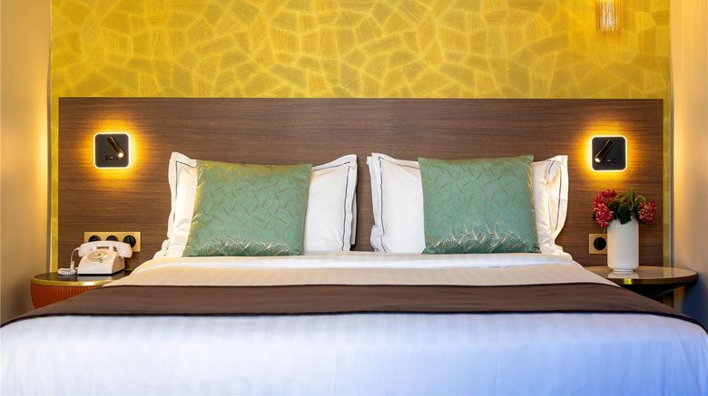 <b>Holiday Inn Paris - Auteuil Room</b>. Images powered by <a href="https://iceportal.shijigroup.com/" title="IcePortal" target="_blank">IcePortal</a>.
