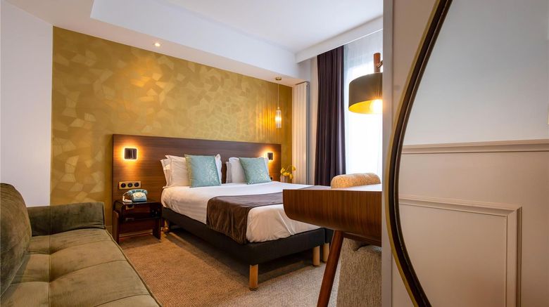 <b>Holiday Inn Paris - Auteuil Room</b>. Images powered by <a href="https://iceportal.shijigroup.com/" title="IcePortal" target="_blank">IcePortal</a>.