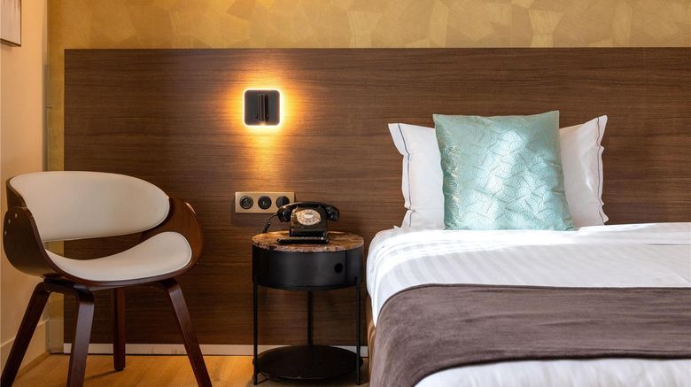 <b>Holiday Inn Paris - Auteuil Room</b>. Images powered by <a href="https://iceportal.shijigroup.com/" title="IcePortal" target="_blank">IcePortal</a>.