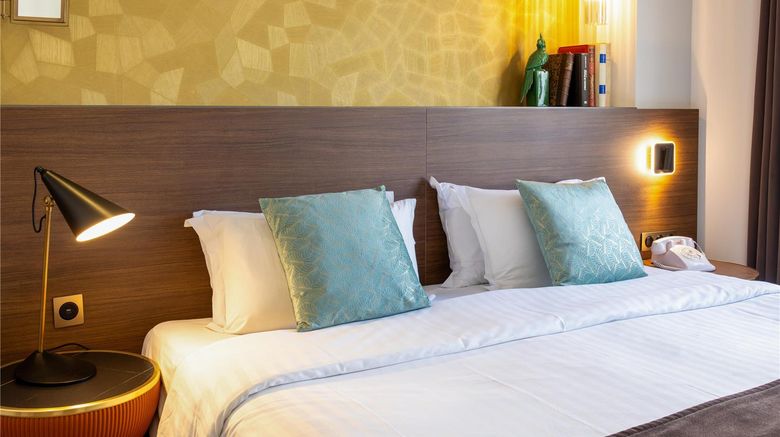 <b>Holiday Inn Paris - Auteuil Room</b>. Images powered by <a href="https://iceportal.shijigroup.com/" title="IcePortal" target="_blank">IcePortal</a>.