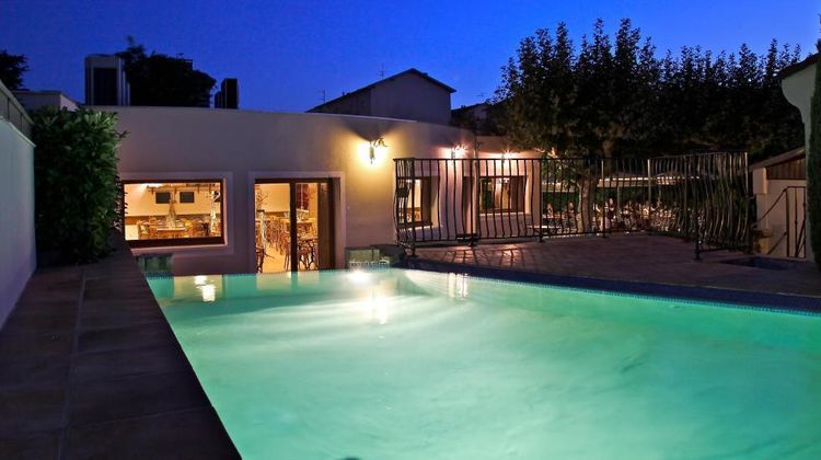Hotel le Nouvel Pool