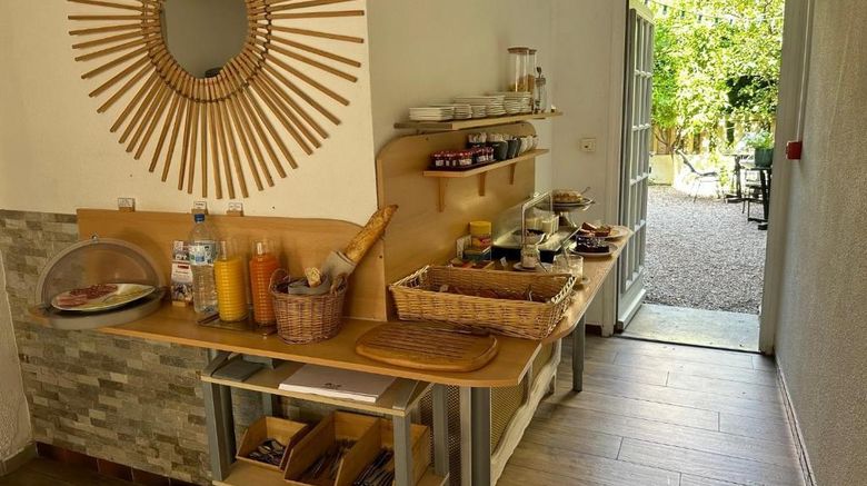 <b>Hotel Le Chardon Bleu Restaurant</b>. Images powered by <a href="https://iceportal.shijigroup.com/" title="IcePortal" target="_blank">IcePortal</a>.