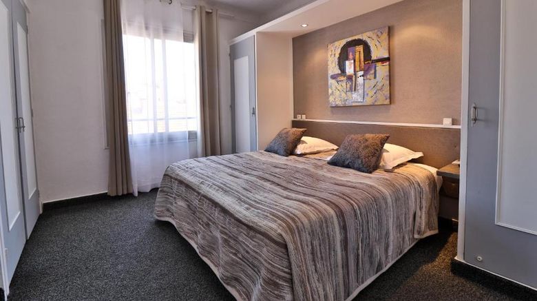<b>Hotel Le Chardon Bleu Room</b>. Images powered by <a href="https://iceportal.shijigroup.com/" title="IcePortal" target="_blank">IcePortal</a>.
