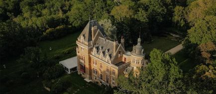 Chateau de Meridon Exterior