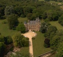 Chateau de Meridon Exterior