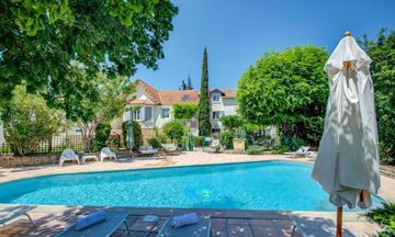 Hostellerie Blason De Provence