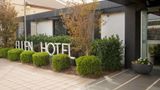 Ellen Hotel Exterior