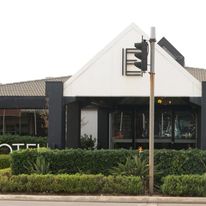 Ellen Hotel