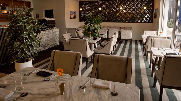 Ellen Hotel Restaurant
