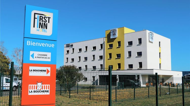 Hotel First Inn Blois Exterior