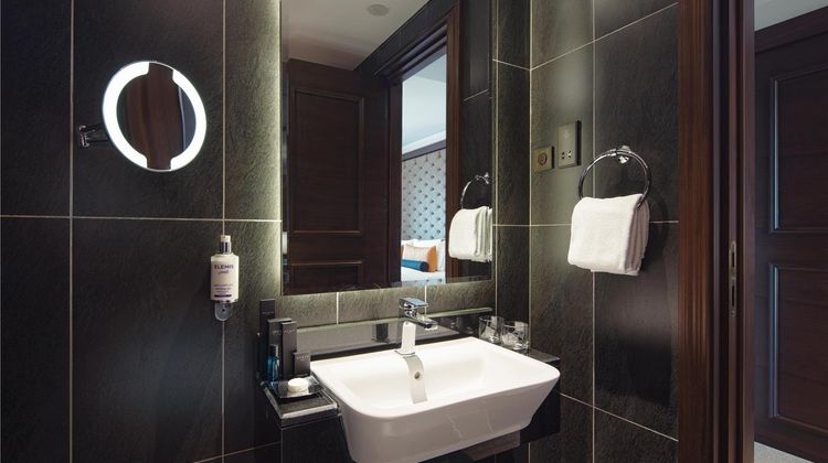 Dukes The Palm Dubai Hotel Room