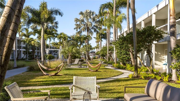 Beachcomber Beach Resort & Hotel Exterior