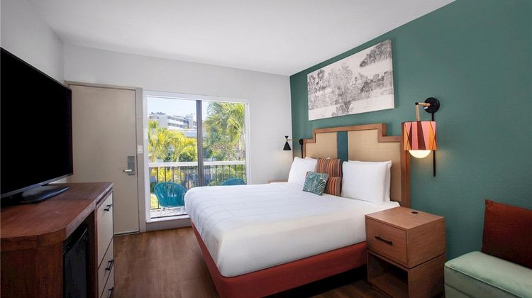 Beachcomber Beach Resort & Hotel Room