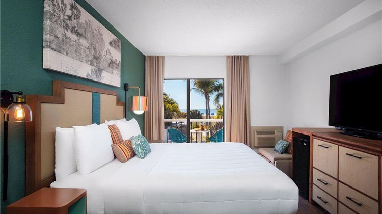 Beachcomber Beach Resort & Hotel Room